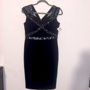 NWT Melrose social black mini drees size 6